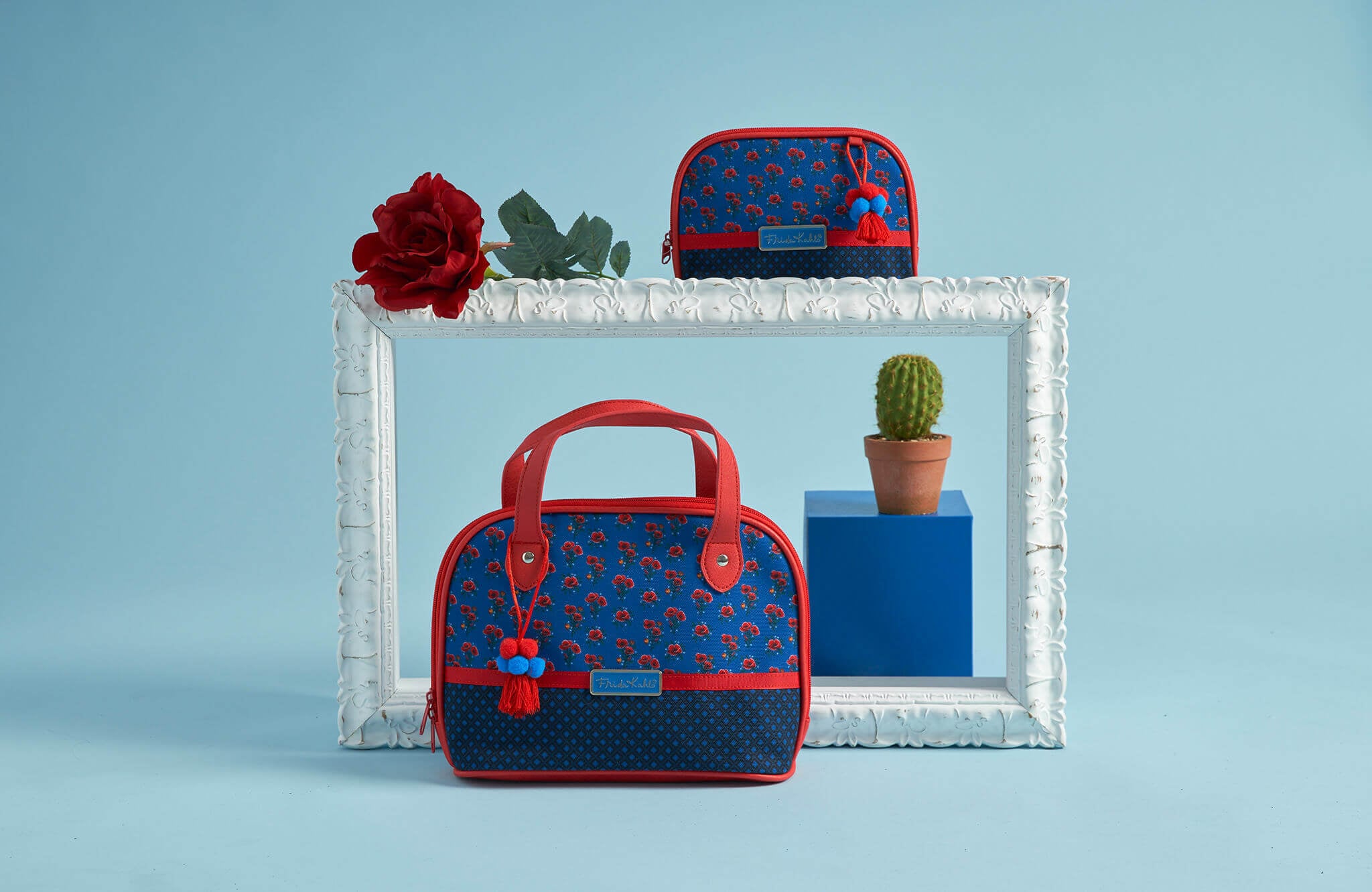 FRIDA KAHLO CORP deepsleep-studio-frida-kahlo-bags-1